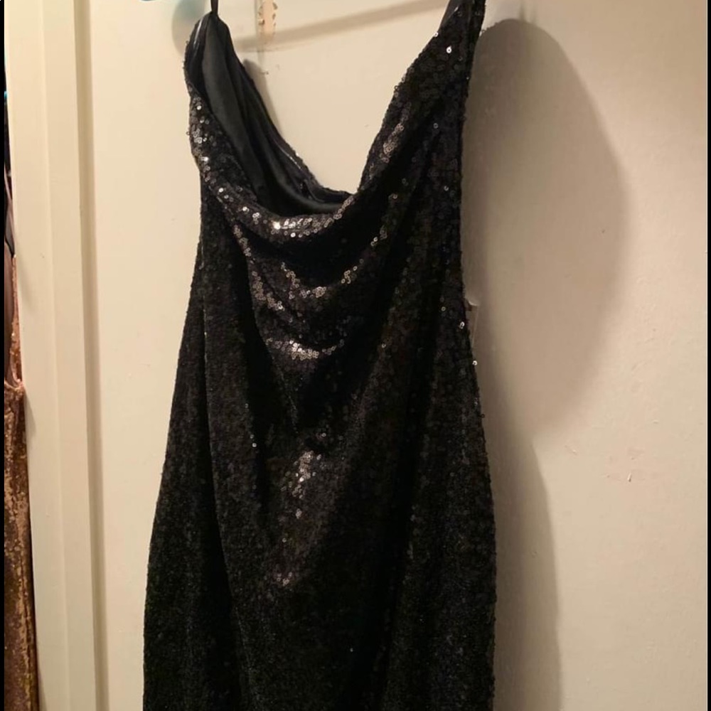 Fashion Nova strapless mini dress